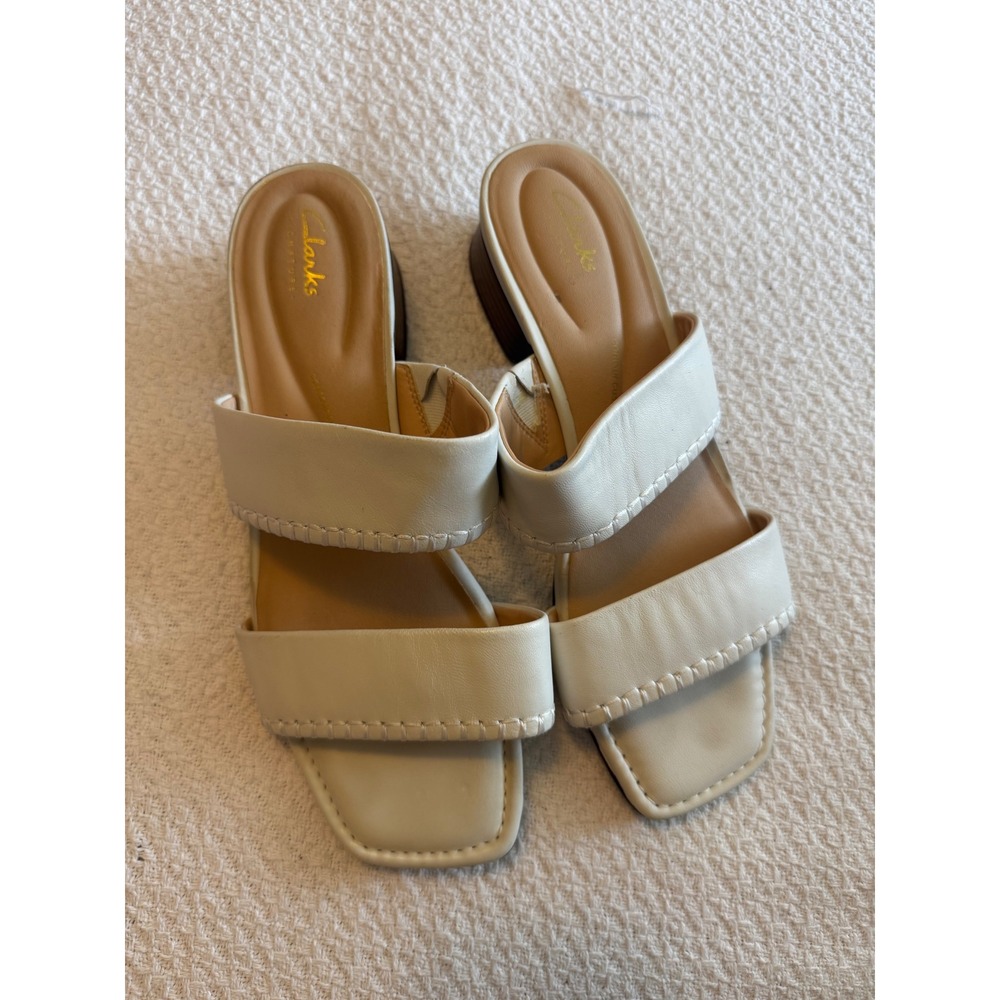 Clarks Signature Leather Slide Sandals Cream Square Toe Block Heel Womens 8.5 M